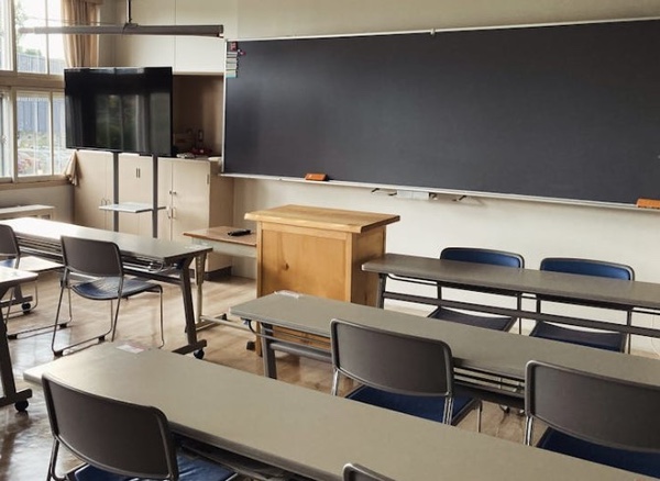 Limpieza de Escuelas y colegios en Barcelona: Entorno Seguro y Saludable para el Aprendizaje