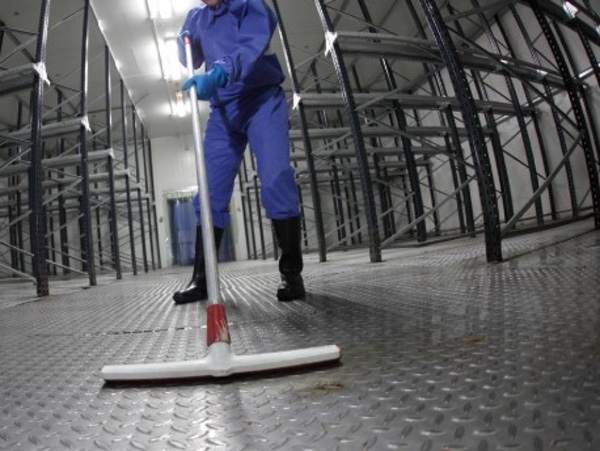 Limpieza de Naves Industriales en Barcelona: Mantenimiento integral 